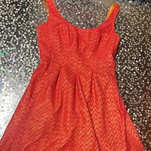 Knockout Spring fling dress!!👗